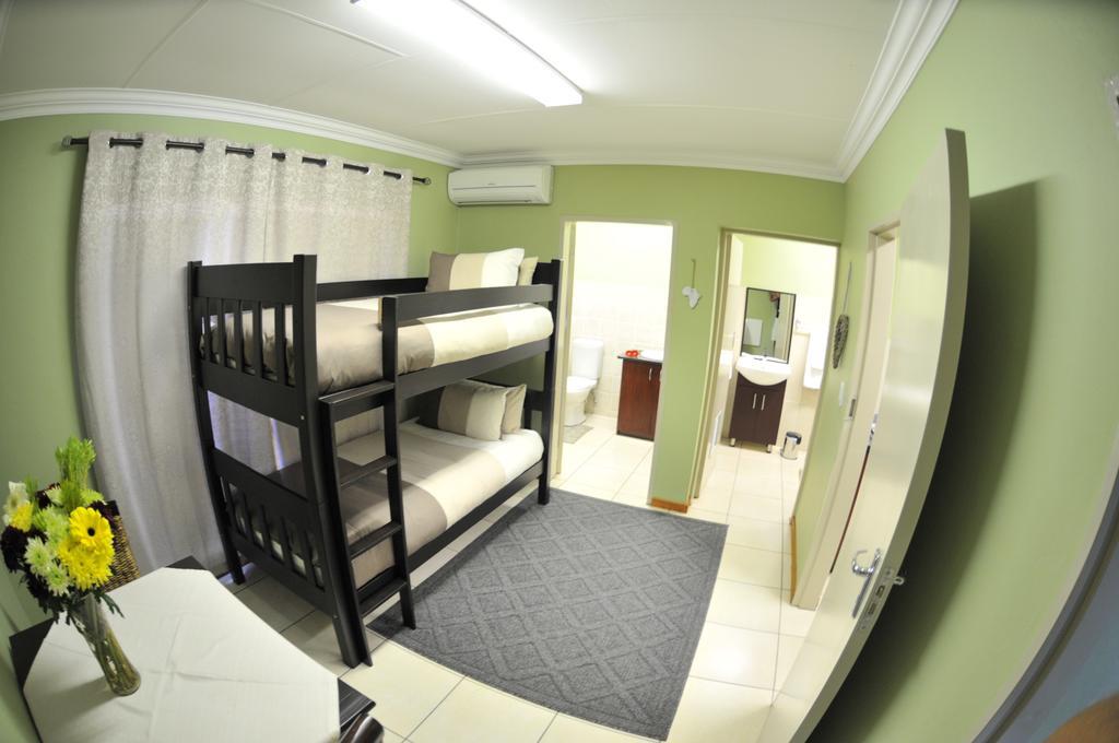 Summer Garden Guest House Benoni Exterior foto